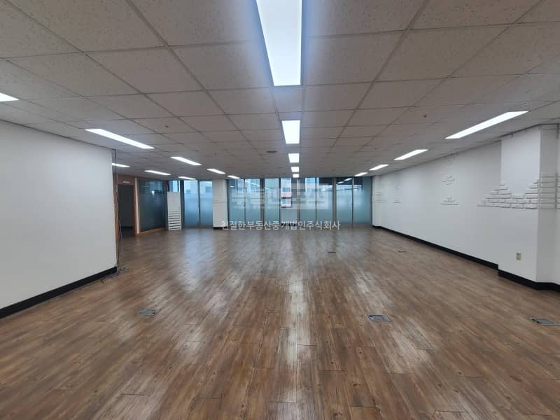 지식산업센터 매물 대표 사진