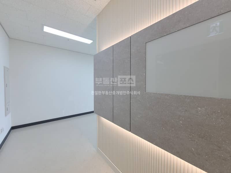 지식산업센터 매물 대표 사진